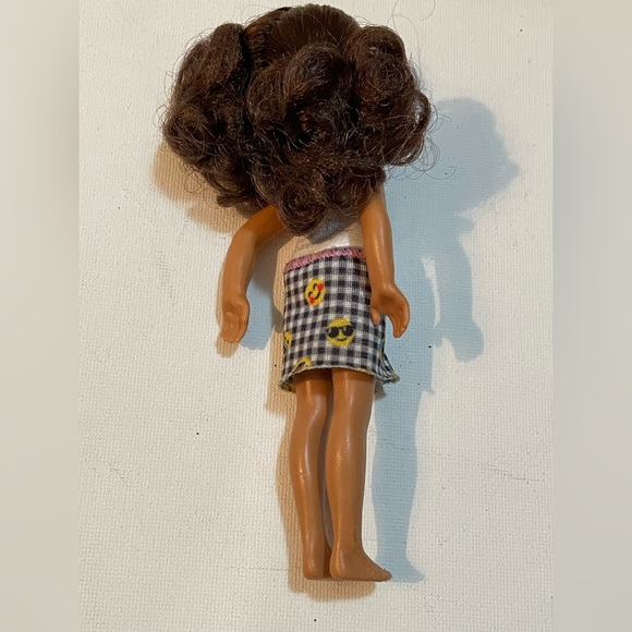 Barbie Little Sister Chelsea Kelly Popcorn Doll - Picture 3 of 3